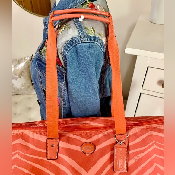 X-Large Coach Weekender Travel Set - Picture 6 of 16